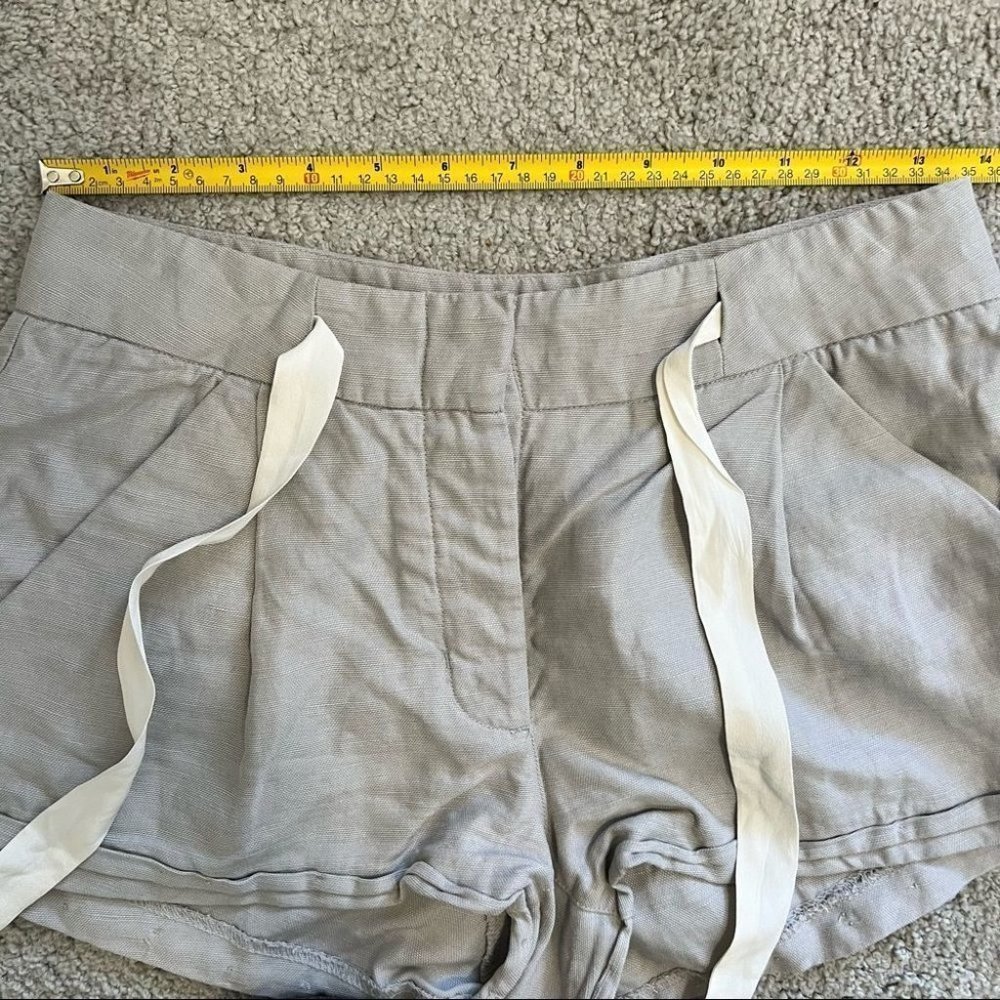 Aritzia Wilfred Allegra Short Light Grey Linen Shorts - Picture 14 of 15